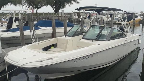 Boston Whaler 230 Vantage