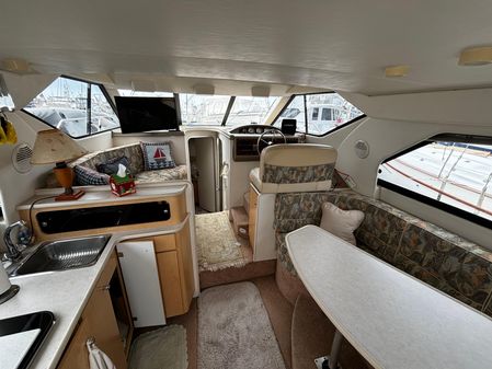 Bayliner 3258-AVANTI-COMMAND-BRIDGE image