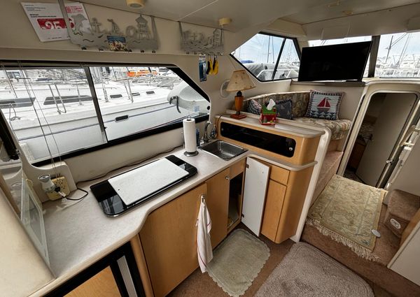 Bayliner 3258-AVANTI-COMMAND-BRIDGE image