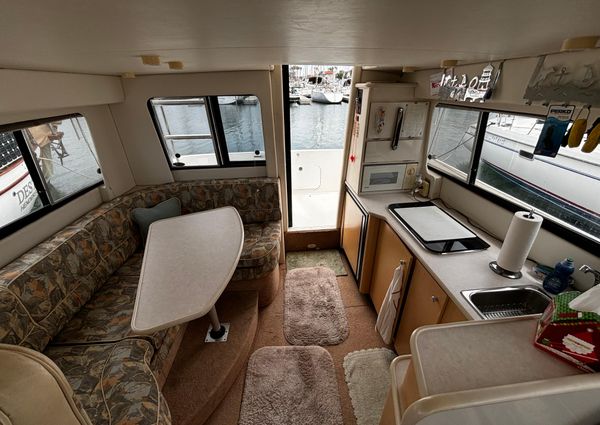 Bayliner 3258-AVANTI-COMMAND-BRIDGE image