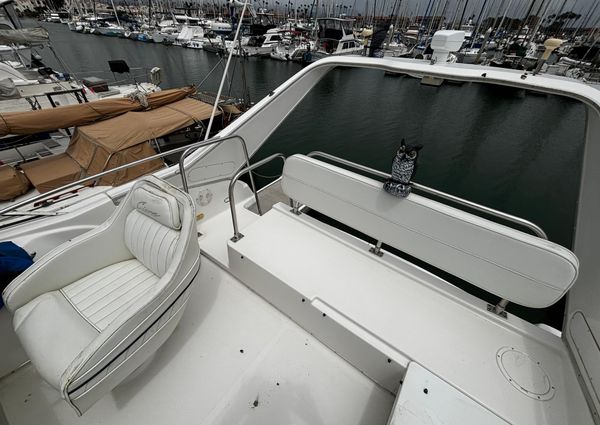 Bayliner 3258-AVANTI-COMMAND-BRIDGE image