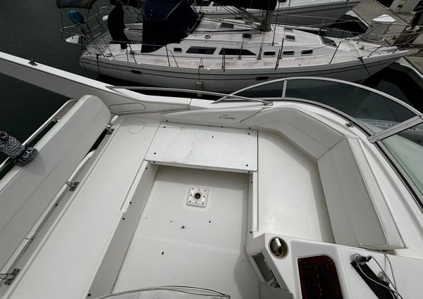 Bayliner 3258-AVANTI-COMMAND-BRIDGE image