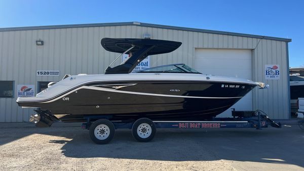 Sea Ray 280 SLX 