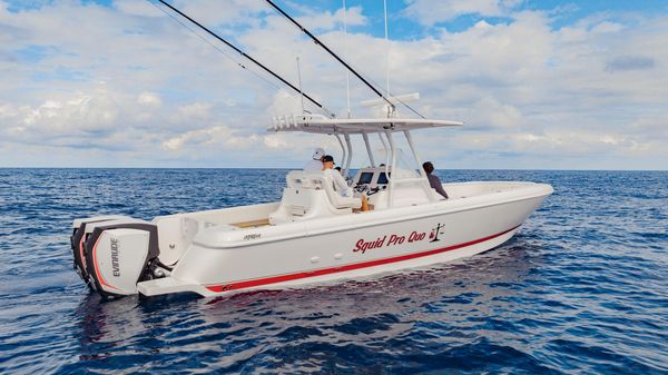 Intrepid 327 Center Console
