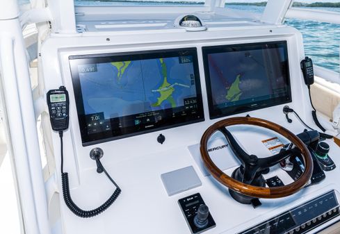 Invincible 39 Open Fisherman image