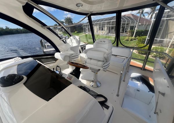 Sea-ray 52-SEDAN-BRIDGE image