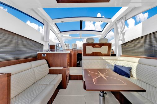 Galeon 430 HTC image