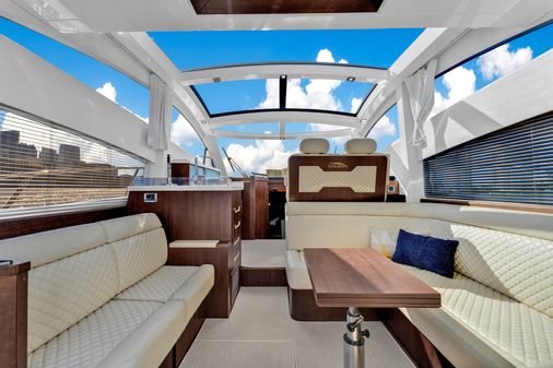 Galeon 430 HTC image