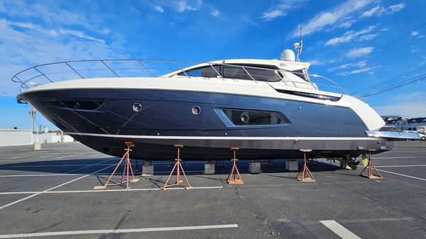 Azimut Atlantis 50 image