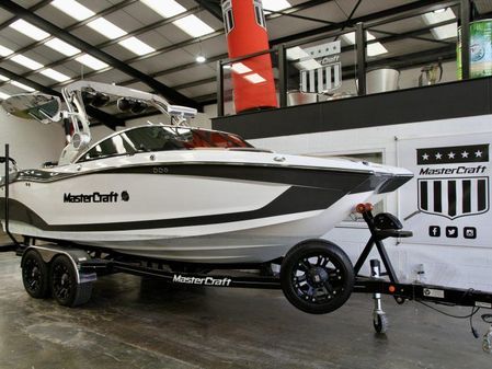 MasterCraft X22 image