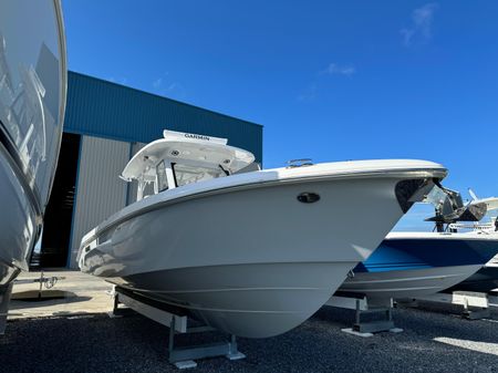 Everglades 335 Center Console image