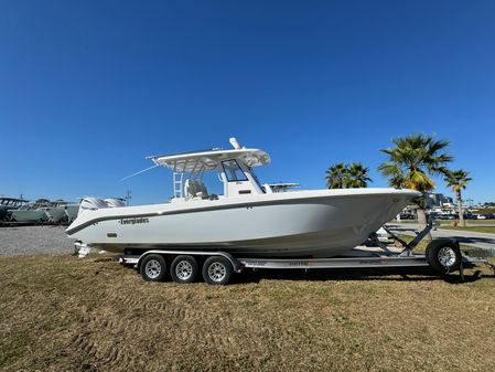 Everglades 335 Center Console image