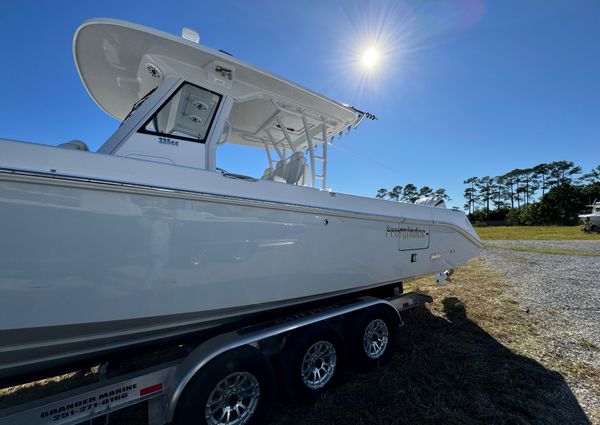 Everglades 335 Center Console image