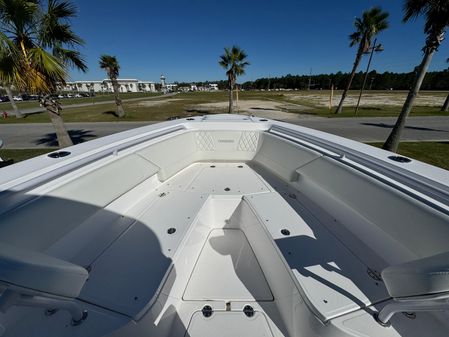 Everglades 335 Center Console image