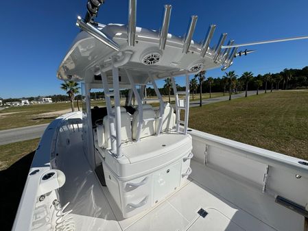 Everglades 335 Center Console image