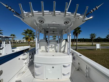 Everglades 335 Center Console image