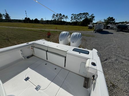 Everglades 335 Center Console image