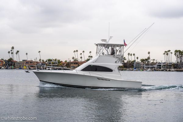 Luhrs Convertible - main image
