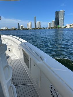 Boston Whaler 350 Outrage image