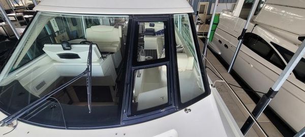 Cruisers Yachts 48 Cantius image