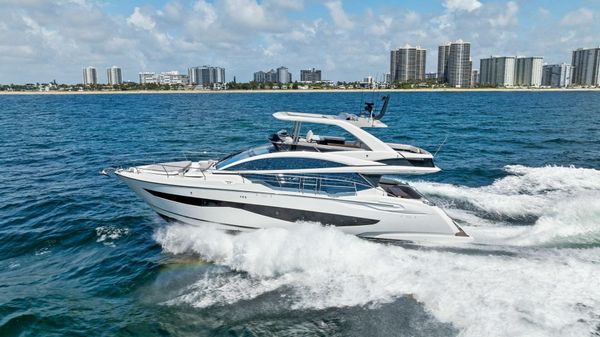 Pearl 62