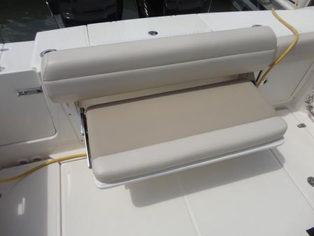 Boston Whaler 330 Outrage image