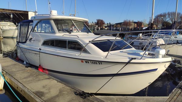 Bayliner 246 Discovery