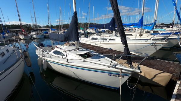 Capri 22