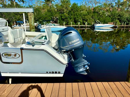 Sea Hunt Gamefish 27 image