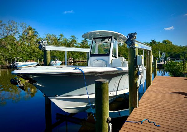 Sea Hunt Gamefish 27 image