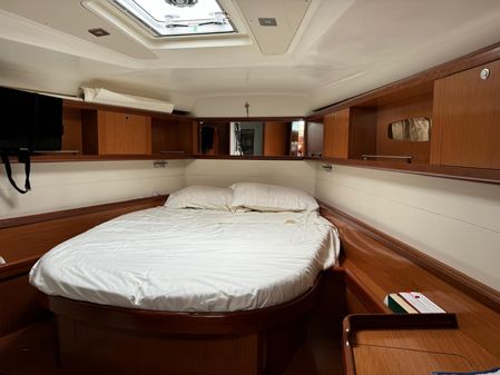 Beneteau Oceanis 50 image