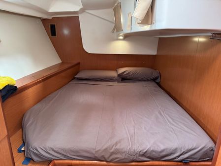 Beneteau Oceanis 50 image