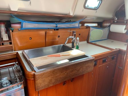 Beneteau Oceanis 400 image