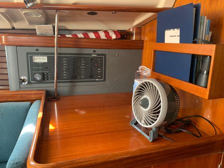 Beneteau Oceanis 400 image