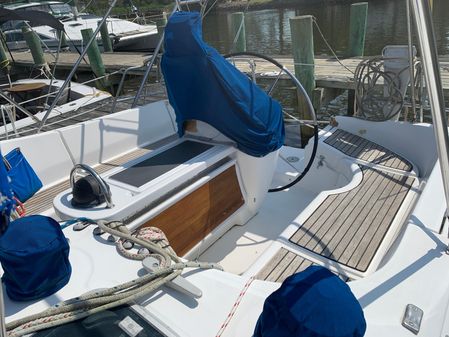 Beneteau Oceanis 400 image