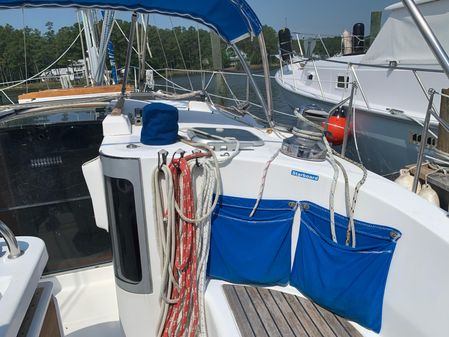 Beneteau Oceanis 400 image