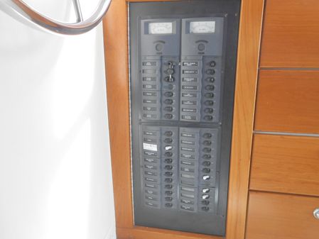 Riviera 34 image