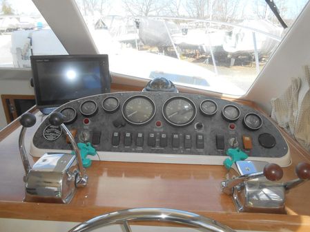 Riviera 34 image