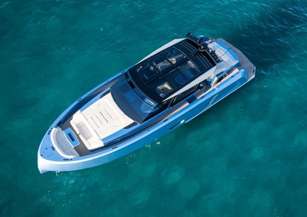 Vanquish Yachts VQ58 image