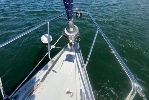 Cs CANADIAN-SAILCRAFT-40-SLOOP image