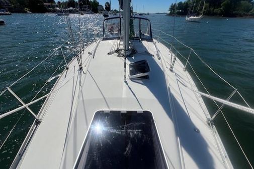 Cs CANADIAN-SAILCRAFT-40-SLOOP image