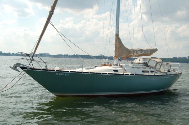C&C 38 - main image