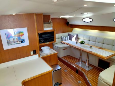 Tiara Yachts Express image