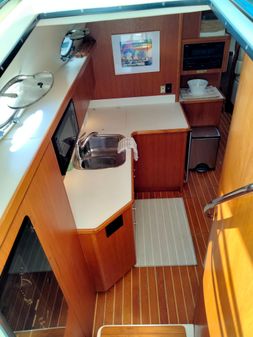 Tiara Yachts Express image