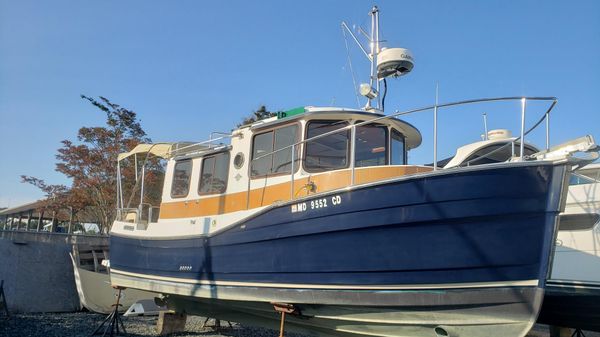 Ranger Tugs R-25 