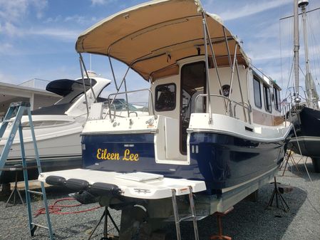 Ranger Tugs R-25 image