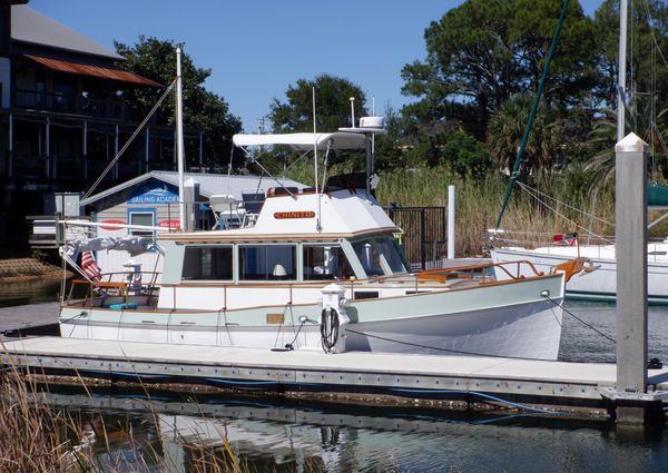 Grand Banks 32 Sedan Trawler image