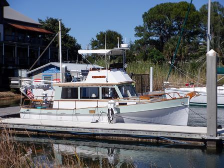 Grand Banks 32 Sedan Trawler image