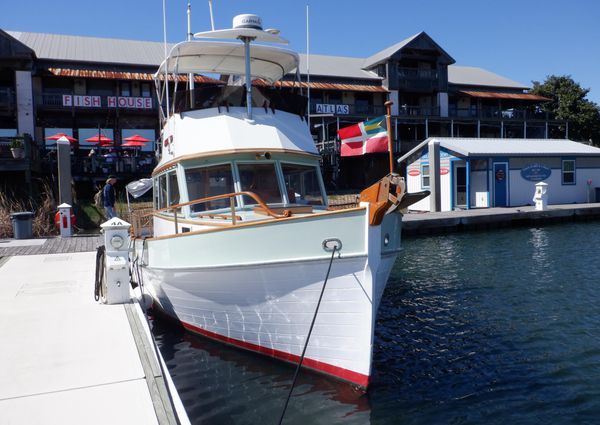 Grand Banks 32 Sedan Trawler image