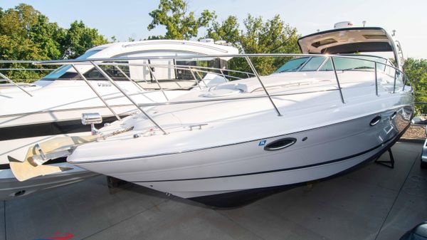 Four Winns Vista 375